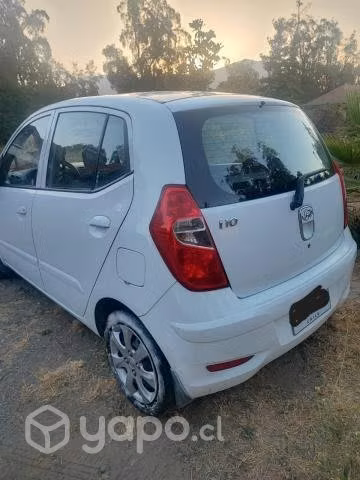 Hyundai i-10 2013