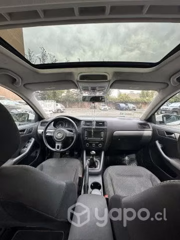 Volkswagen vento 2011