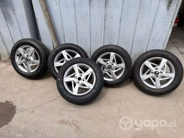Venta de neumáticos 185/ 65/15