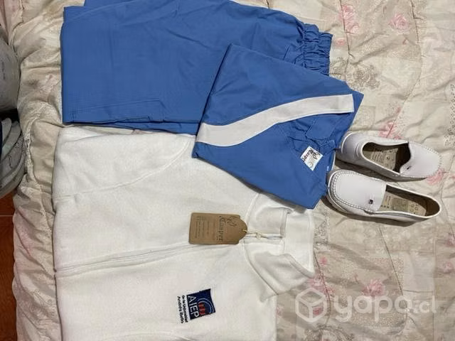 Uniforme de tens instituto Aiep - Imagen 2