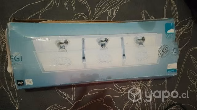 Lámpara para pared roncato nueva