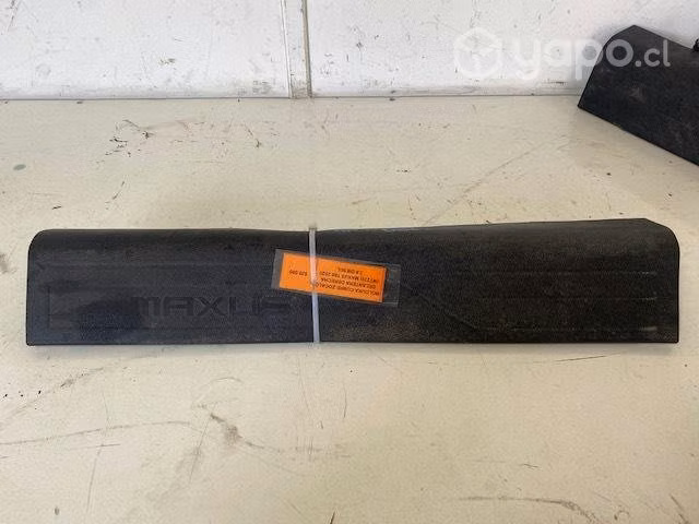 Tapiz cubre zocalo del der (MT239) Maxus T60 2020