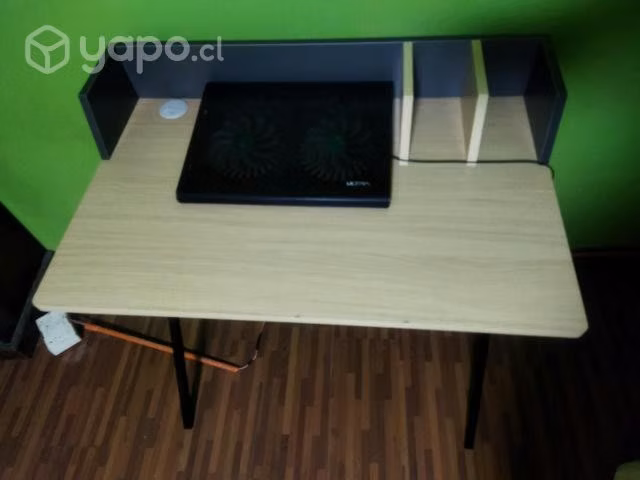 Escritorio Almora