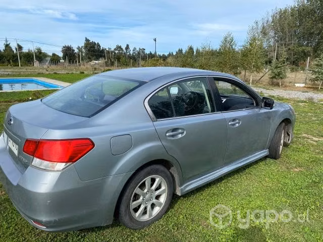 Subaru sedan 2011 new legacy 2.0