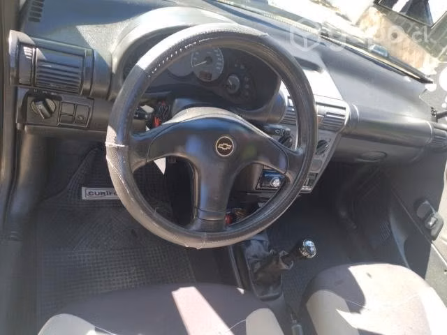 Auto Chevrolet Corsa