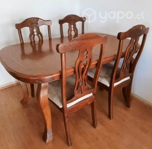 Comedor 4 sillas torneado