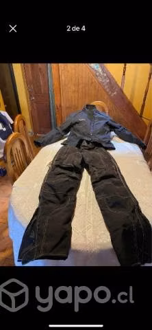 Pantalón moto