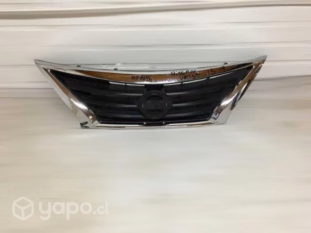 Mascara nissan versa 2015-2019