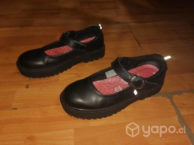 Zapato de colegio marca Colloky - Imagen 2