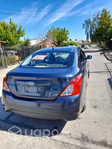 Nissan versa 2016