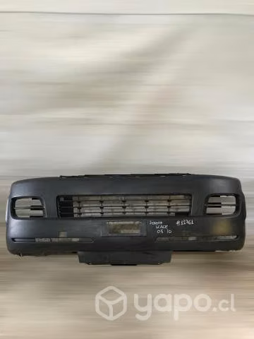 Parachoque delantero Toyota Hiace 2005 2010
