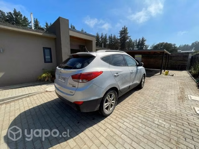 Hyundai tucson 2011