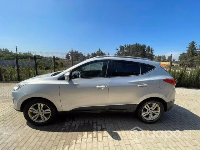 Hyundai tucson 2011