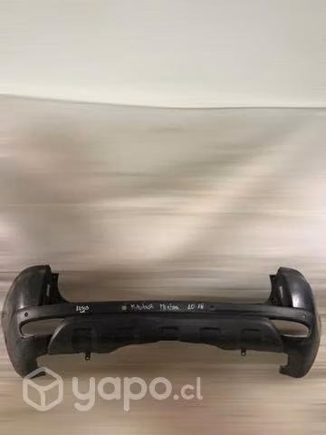 Parachoque trasero Mitsubishi Montero 2010-2018