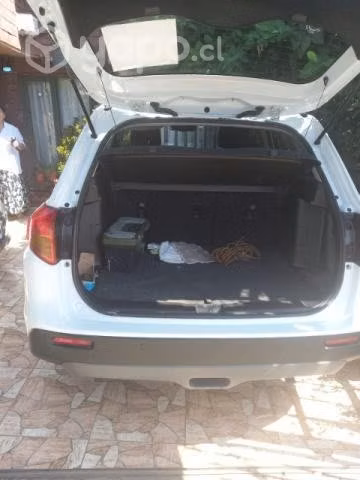 Vendo Suzuki Vitara 2016 por renovación