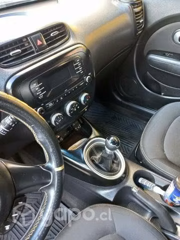 Kia soul en perfecto estado todo al dia