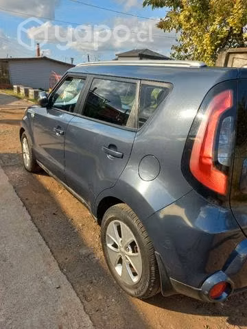 Kia soul en perfecto estado todo al dia
