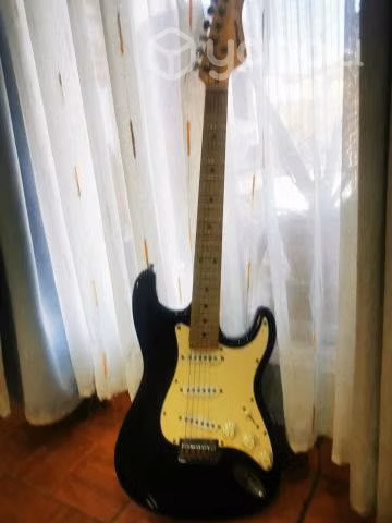 Guitarra eléctrica freeman - Imagen 2
