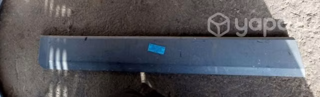 Moldura Exte Inferior Puerta Delantera Izq Chevrol