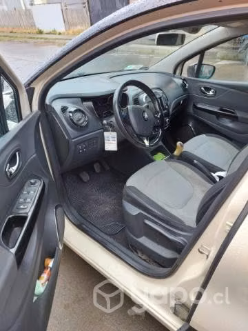 Renault captur 2015 perfecto estado