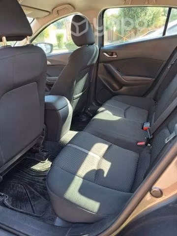 Mazda 3 2019