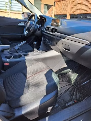 Mazda 3 2019
