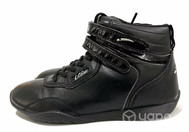 Botín Escolar de Cuero Marca La Gear N*35 Negro
