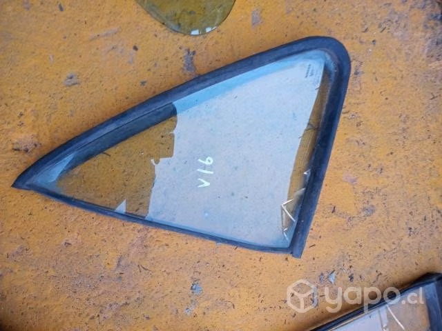 Nissan v16 vidrio aleta original envio regiones
