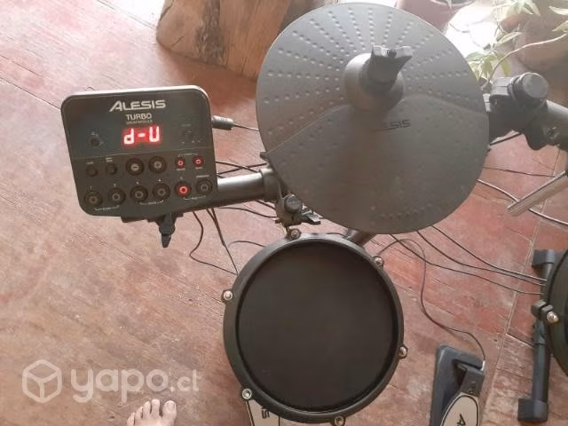 Batería electrica Alesis Turbo