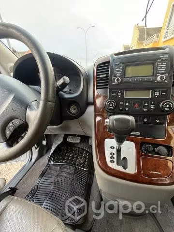 Kia Grand Carnival Limousine
