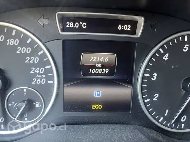 Mercedes Benz B180