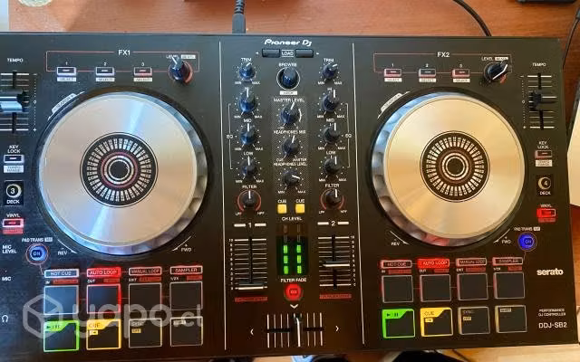 Controladora de Dj DDJ SB2 como nueva con su caja.