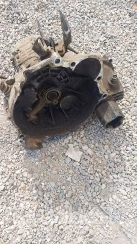 Vendo culata completa y caja de cambio
