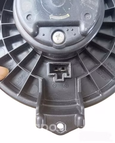 Motor de Calefacción/ Blower Toyota New Yaris 2009 - Imagen 6