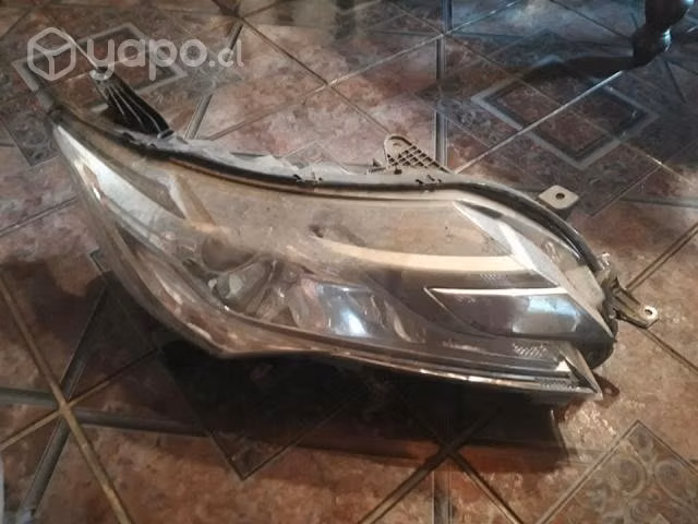 Optico led mitsubishi montero 2018