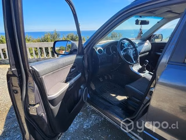 Suzuki grand nomade  2014