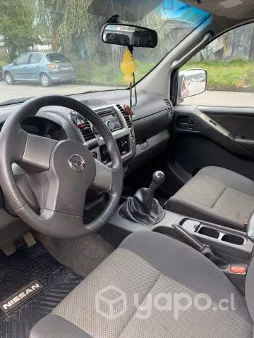 Nissan navara