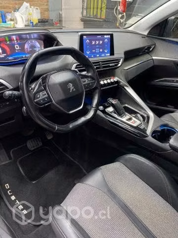 Peugeot 5008 2020