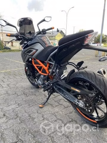 Ktm duke 250