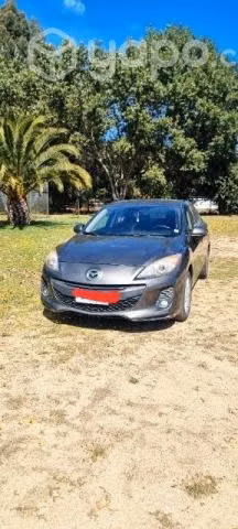 Se vende impecable auto mazda 3 2012