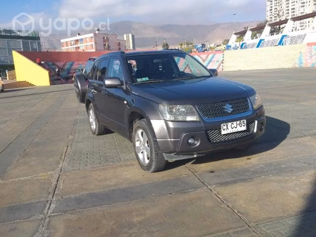 Suzuki grand nomade - Imagen 4
