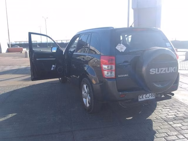 Suzuki grand nomade - Imagen 2