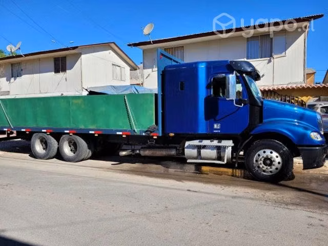 Freightliner CL 112