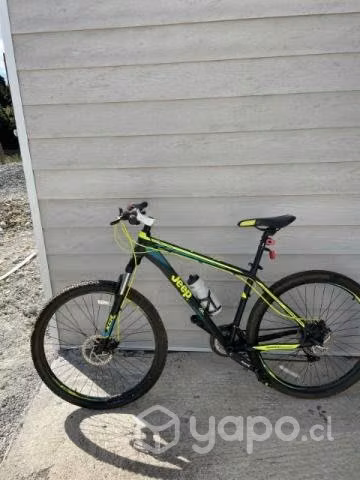 Bicicleta marca jeep