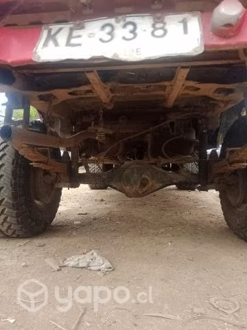 Vendo camioneta Toyota Hilux Año 93 4x4