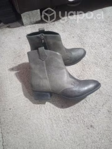 Botas de mujer - Imagen 4