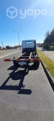 Vendo camion mitsubishi canter 2011