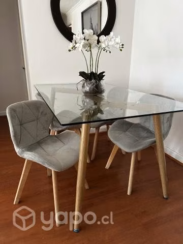 Comedor de Vidrio con 4 sillas - Imagen 2