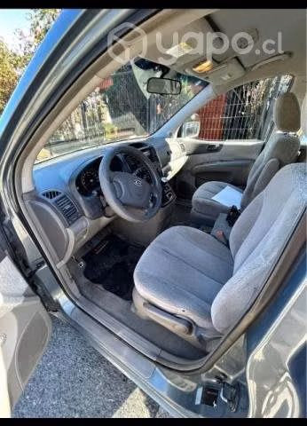 Kia gran carnival 2008