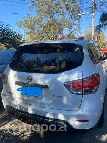 Nissan pathfinder 2015